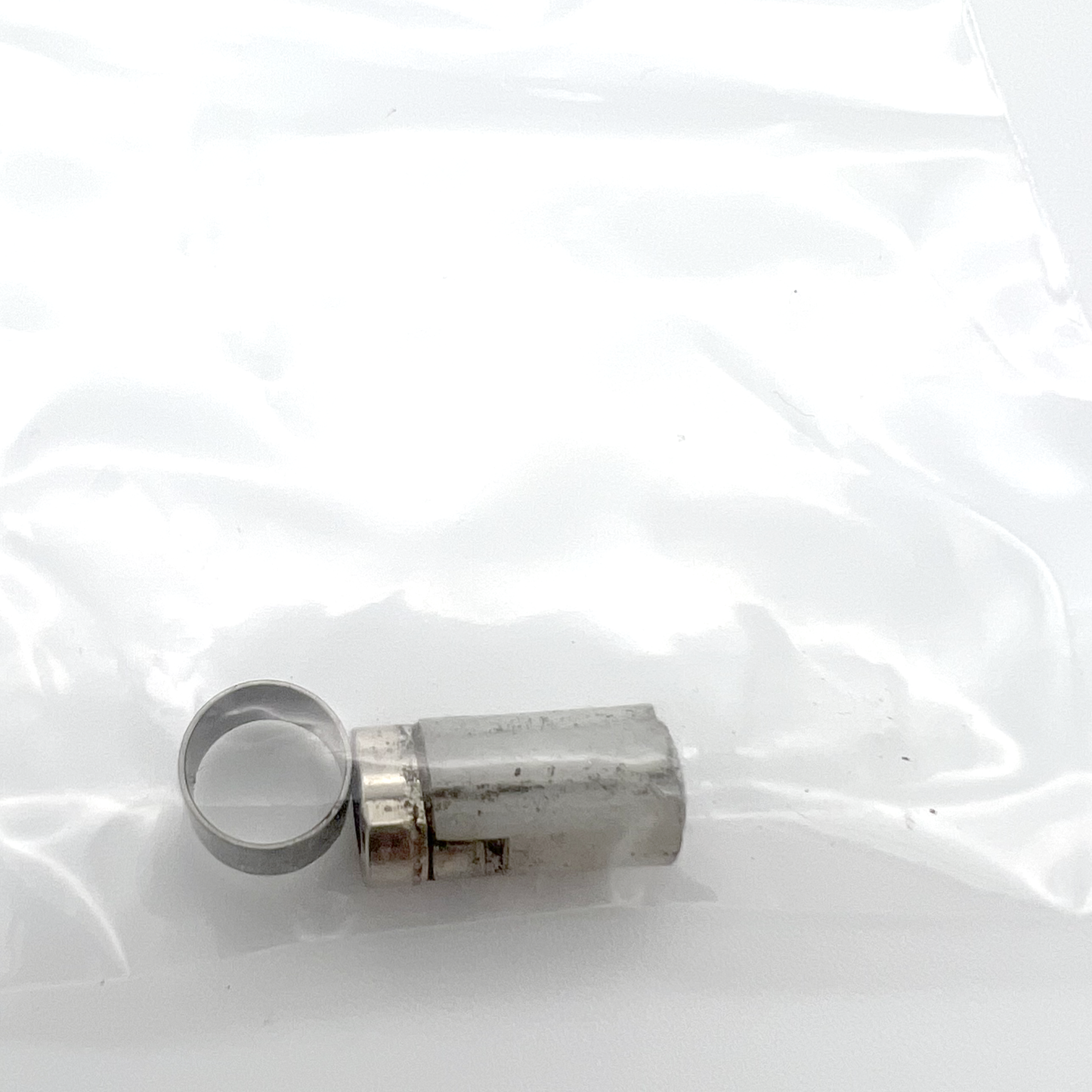 Nintendo DS Lite® Barrel Hinge (single, USED, ORIGINAL, PULLS)